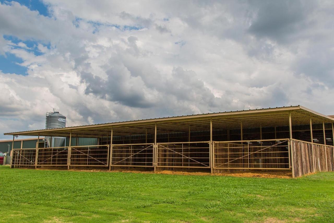Nrs Event Center & Guest Ranch Hotel Decatur Ngoại thất bức ảnh