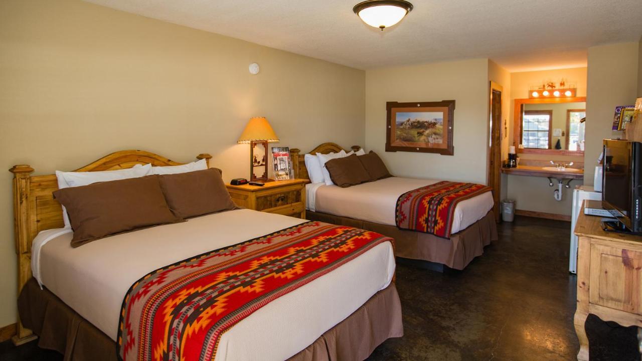 Nrs Event Center & Guest Ranch Hotel Decatur Ngoại thất bức ảnh